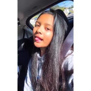 Meet your Posher, Arianne